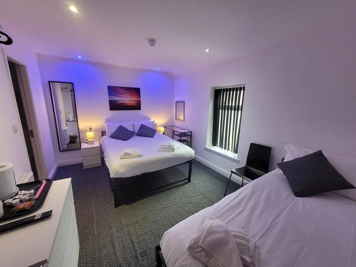 Blackpool Resort Hotel 0*,