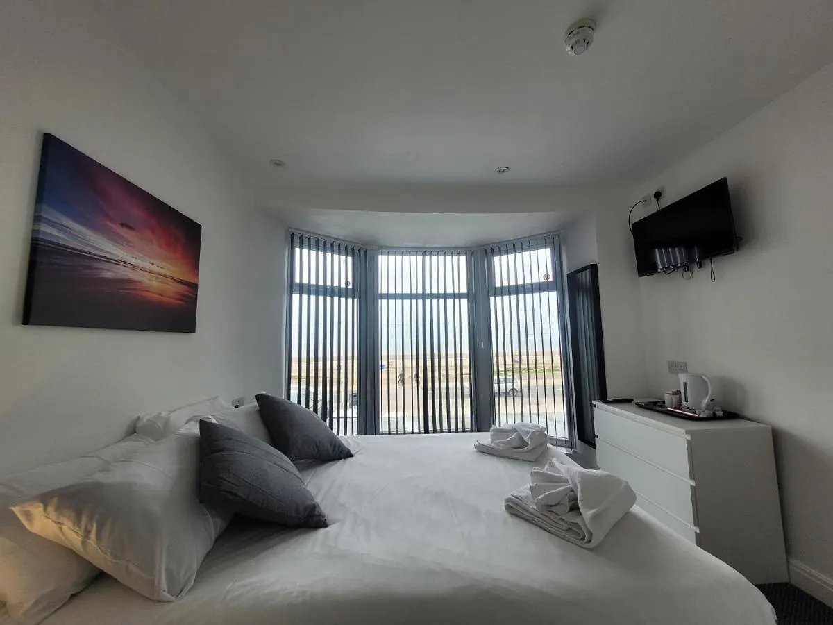 Blackpool Resort Hotel 0*,